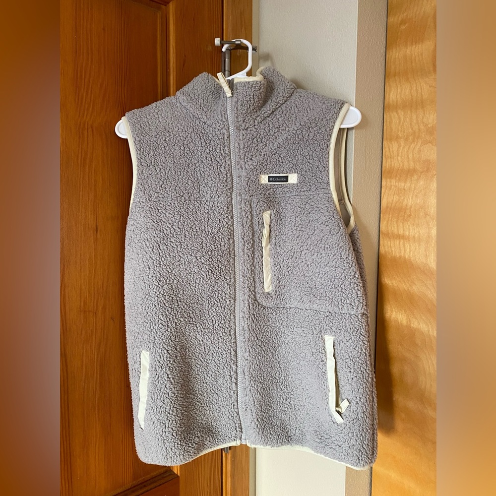 Columbia Women’s Sherpa Vest